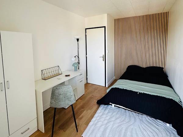 Colocation / Appartement 6 pièces de 90 m², Dijon, Chemin des Petites Roches / Photo 7