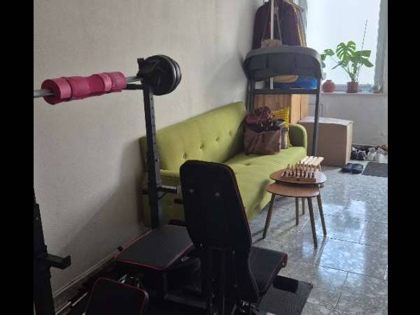 Room in a live-in landlord's home / 5 rooms house · 110 m², Charleroi, Rue Vandervelde / Photo 3