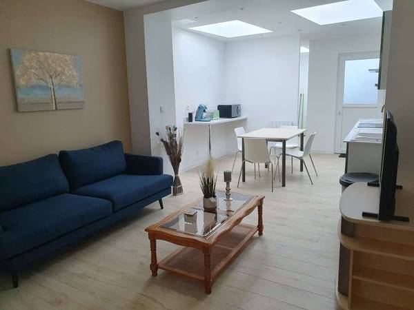 Colocation / Maison 8 pièces de 100 m², Croix, Rue Léon Trulin / Photo 2