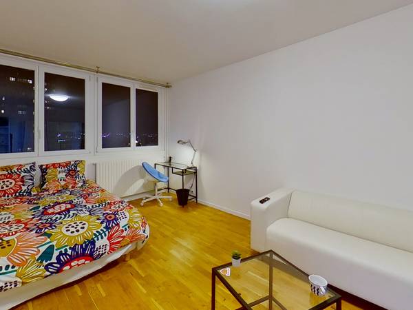 Colocation / Appartement 3 pièces de 60 m², Paris / Photo 2