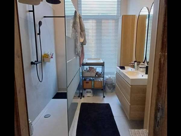 Colocation / Maison 6 pièces de 120 m², Liège, Rue de l'Académie / Photo 2