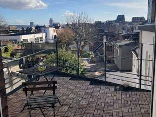 Colocation / Maison 6 pièces de 120 m², Liège, Rue de l'Académie