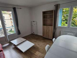 Colocation / Appartement 5 pièces de 72 m², Grenoble, Rue de Mortillet