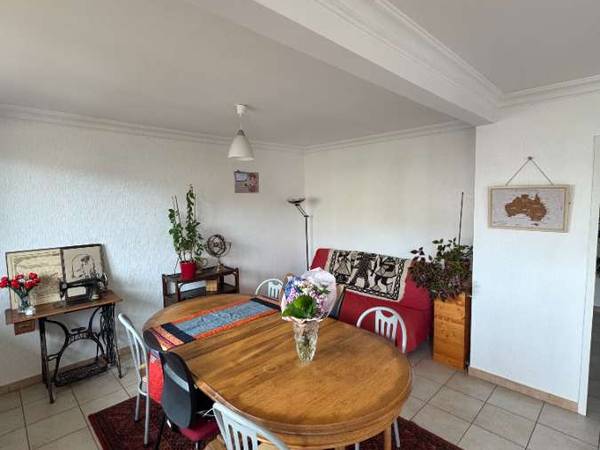 Colocation / Appartement 6 pièces de 133 m², Dijon, Rue Charles Dumont / Photo 2
