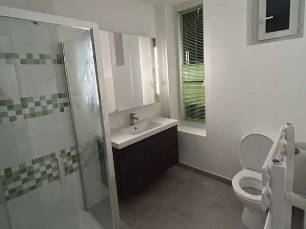Coliving / Maison 8 pièces de 140 m², Noisy-le-Sec, Avenue de Bobigny / Photo 9