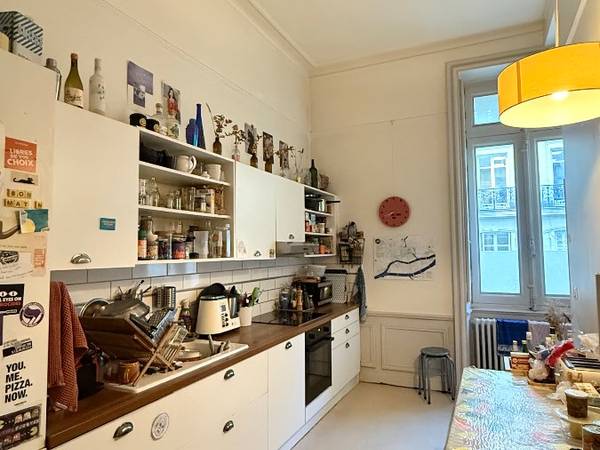 Colocation / Appartement 7 pièces de 140 m², Nantes, Rue de Strasbourg / Photo 2