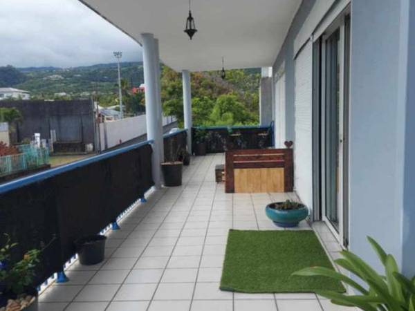 Colocation / Appartement 5 pièces de 260 m², Saint-Joseph, Rue Raphaël Babet / Photo 6