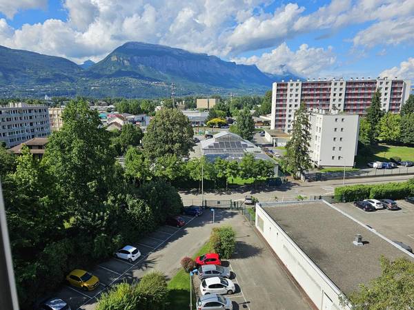 Colocation / Appartement 5 pièces de 105 m², Saint-Martin-d'Hères, Rue Jean Jacques Rousseau / Photo 10