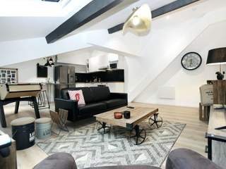 Colocation / Appartement 6 pièces de 95 m², Angers, Boulevard Henri Arnauld