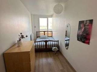 Flatsharing / 3-bedroom apartment building · 45 m², Pantin, Avenue Anatole France