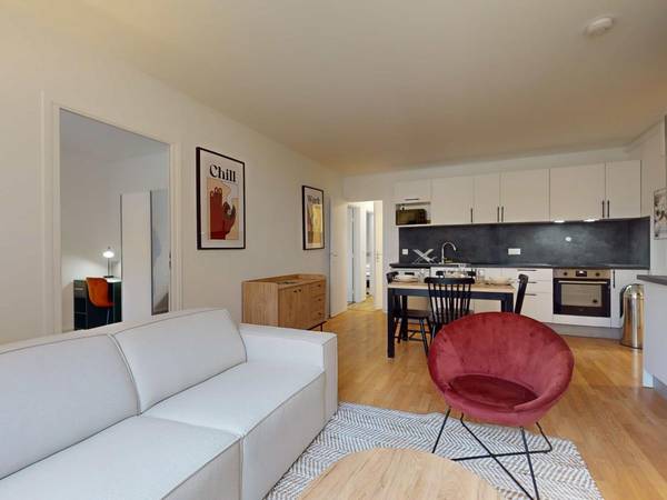 Colocation / Appartement 5 pièces de 80 m², Asnières-sur-Seine, 161 Rue Emile Zola / Photo 2