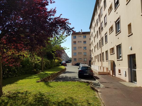 Colocation / Appartement 5 pièces de 75 m², Sartrouville, Avenue Jules Ferry / Photo 8