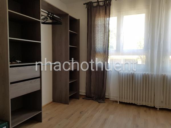 Colocation / Appartement 5 pièces de 75 m², Sartrouville, Avenue Jules Ferry / Photo 2