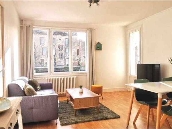 Colocation / Appartement 4 pièces de 71 m², Caen, Rue de Falaise / Photo 2