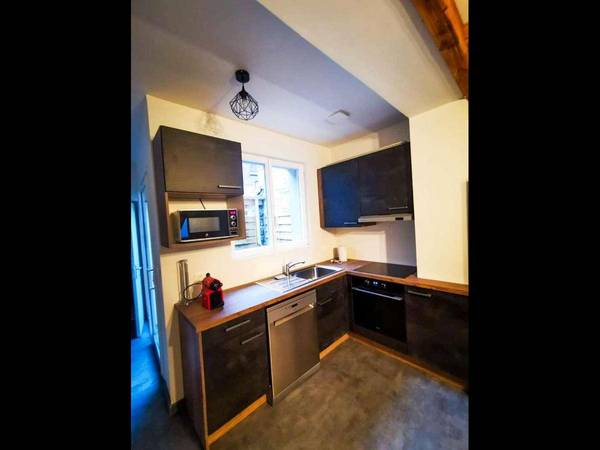 Colocation / Maison 6 pièces de 105 m², Tourcoing, Rue du Général Laharpe / Photo 2