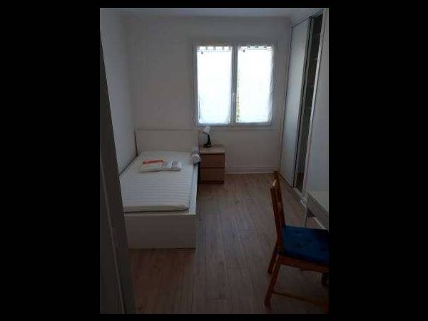Colocation / Appartement 4 pièces de 66 m², Villeurbanne, Rue Francis de Pressensé / Photo 2