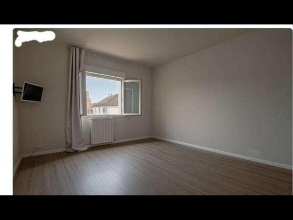 Colocation / Maison 4 pièces de 100 m², Chelles, Rue Ingres / Photo 2