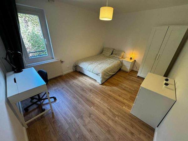 Colocation / Maison 10 pièces de 250 m², Lens, Rue Edouard Vaillant / Photo 2