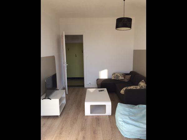 Flatsharing / 6-bedroom flat · 86 m², Lyon, Avenue Jean Mermoz / Photo 2