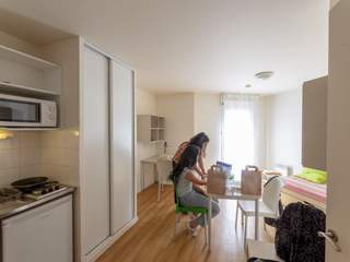Rental / 1 room residence · 18 m², Châtillon, 4 All. Edgar Brandt