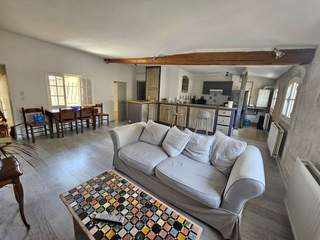 Room share / 3 rooms apartment · 90 m², Avignon, Rue des Trois Faucons