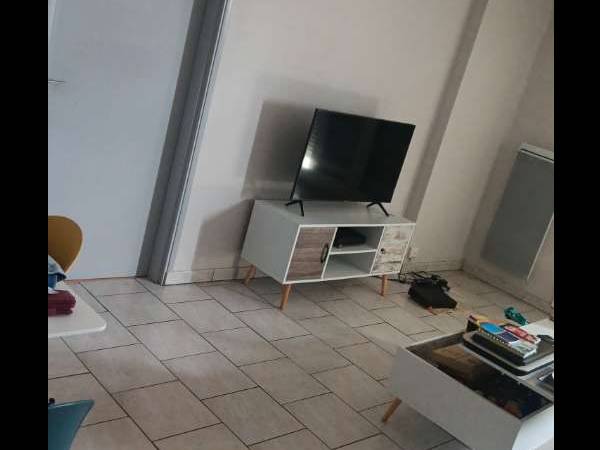 Colocation / Appartement 2 pièces de 48 m², Orléans, Boulevard Rocheplatte / Photo 3