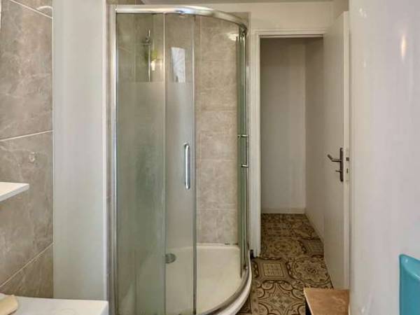 Coliving / Appartement 4 pièces de 10 m², Lille, Rue du Molinel (Lille) / Photo 5