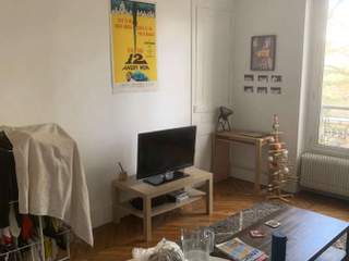 Flatsharing / 3-bedroom flat · 49 m², Paris, Rue des Pyrénées