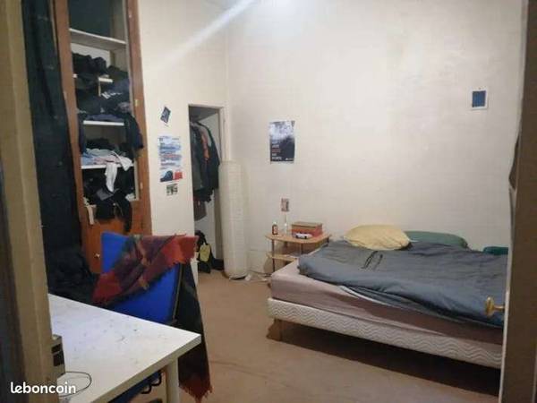 Colocation / Appartement 7 pièces de 120 m², Dijon, Rue du Petit Potet / Photo 4