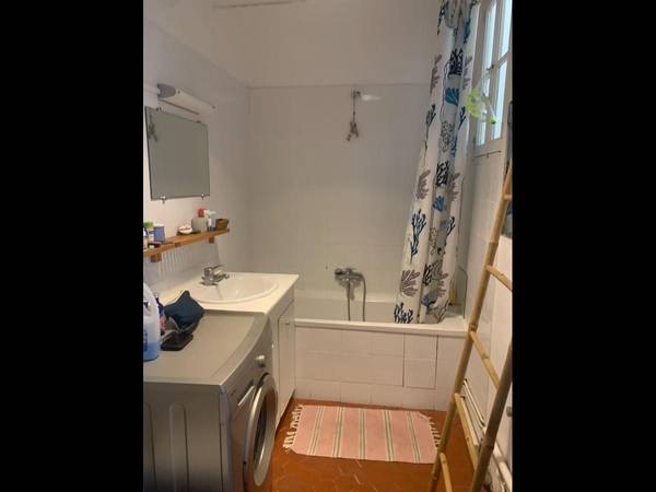 Sous-location / Appartement 3 pièces de 50 m², Marseille, Avenue de la Corse / Photo 2