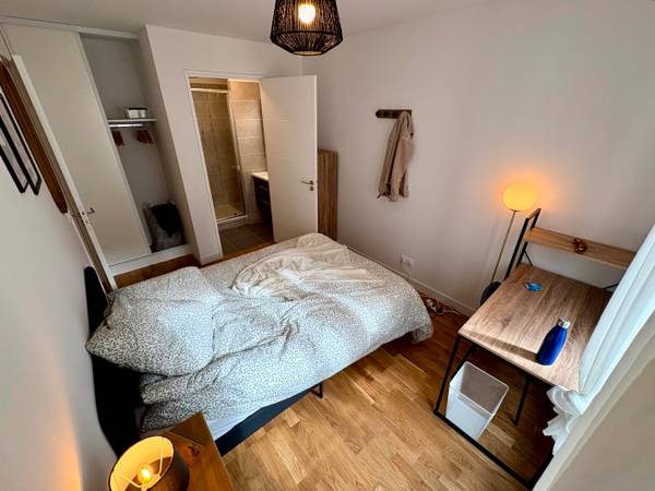 Flatsharing / 6-bedroom flat · 105 m², Clichy-la-Garenne, Bis Rue du Landy / Photo 2