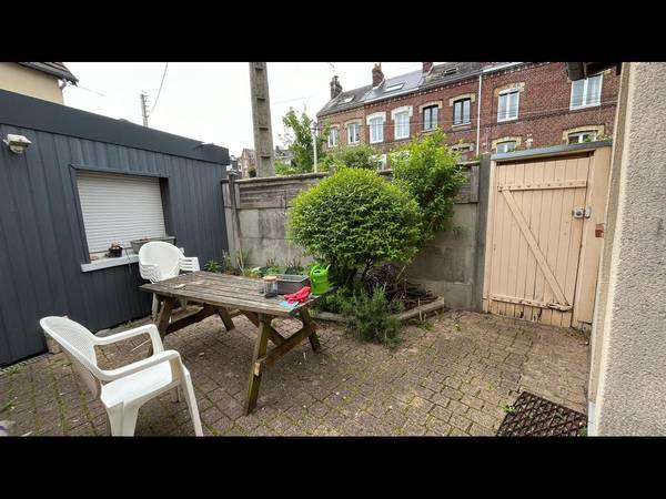 Colocation / Maison 6 pièces de 115 m², Rouen, Rue Amédée Dormoy / Photo 2
