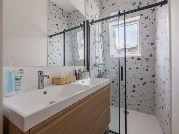 Colocation / Maison 2 pièces de 15 m², Bruxelles, Rue des Confédérés / Photo 12