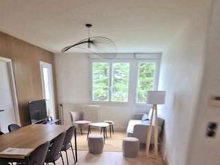 Colocation / Appartement 5 pièces de 87 m², Pau, Cours Lyautey