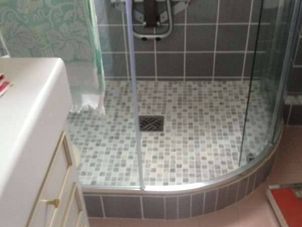 Chambre chez l'habitant / Maison 10 pièces de 250 m², La Roche-sur-Yon, Rue Serpentine / Photo 2