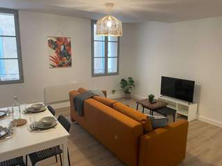 Colocation / Appartement 4 pièces de 70 m², Toulon, Rue de l'Humilité