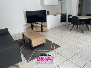 Location / Appartement 4 pièces de 77 m², Le Havre