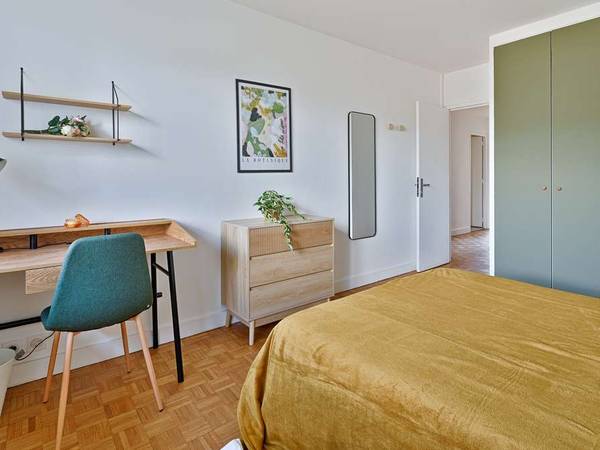 Colocation / Appartement 1 pièce de 9 m², Paris, Rue de Rémusat / Photo 2