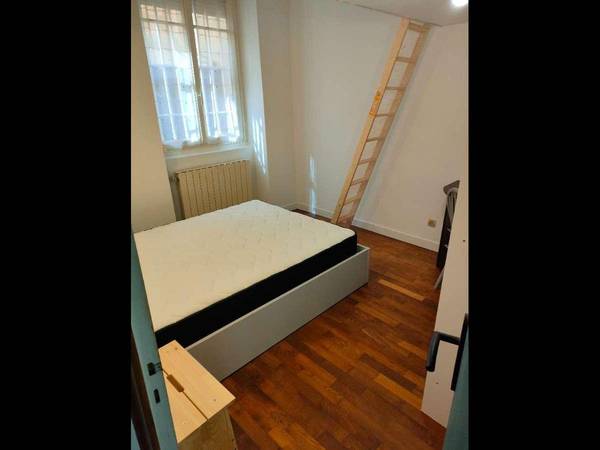 Colocation / Appartement 3 pièces de 54 m², Lyon, Rue Villeneuve / Photo 2