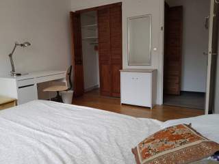 Room in a live-in landlord's home / 1 room apartment, Nantes