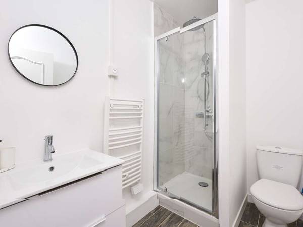 Colocation / Appartement 6 pièces de 103 m², Mérignac, Avenue des Tourelles de Charlin / Photo 9
