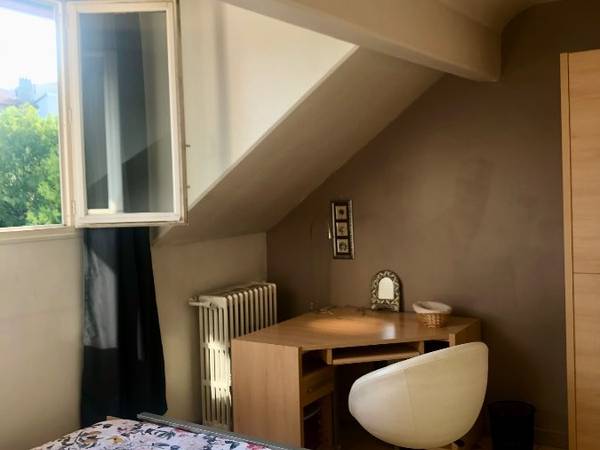 Chambre chez l'habitant / Maison 5 pièces de 150 m², Nogent-sur-Marne, Rue de Saint-Quentin / Photo 2