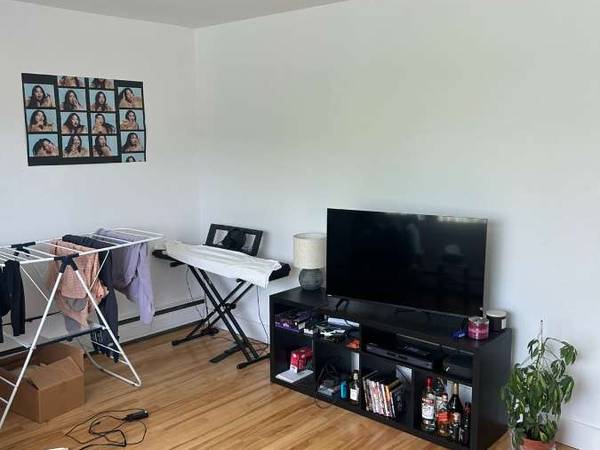 Chambre pour étudiant / Appartement 6 pièces de 100 m², Québec, Chemin Sainte-Foy / Photo 2