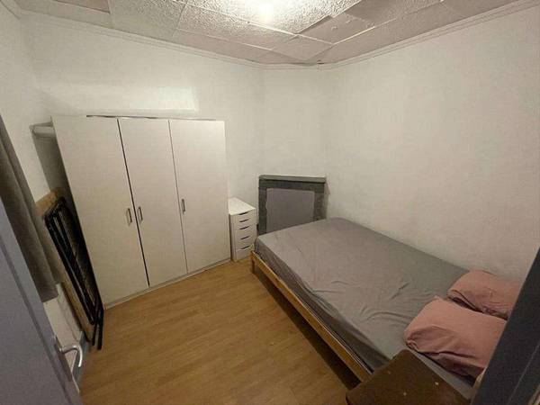 Location / Appartement 2 pièces de 30 m², Bordeaux, Cours de la Marne / Photo 2