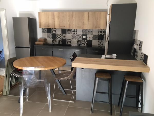 Colocation / Appartement 4 pièces de 80 m², Aix-en-Provence, Rue Magdeleine Hutin / Photo 2