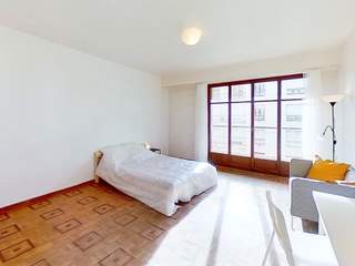 Colocation / Appartement 3 pièces de 72 m², Marseille, Rue Sainte-Cécile