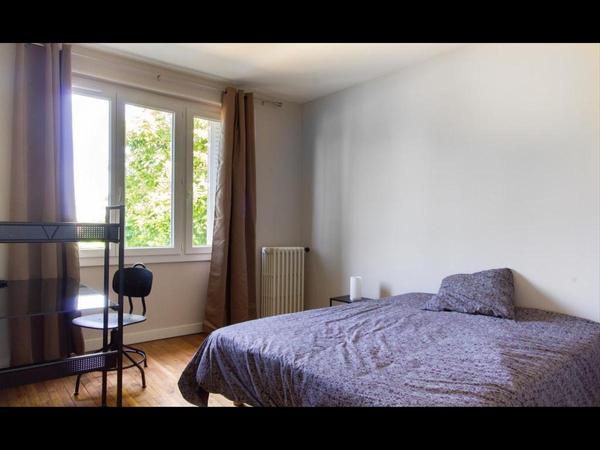 Colocation / Maison de 2 m², Angoulême / Photo 2