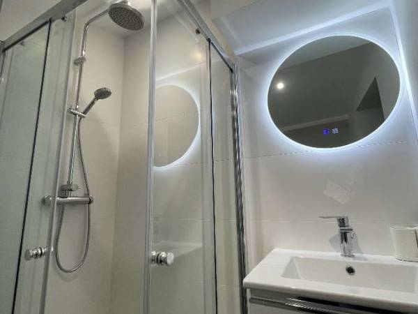 Coliving / Appartement 10 pièces de 200 m², Bordeaux, Cours Marechal Gallieni / Photo 3