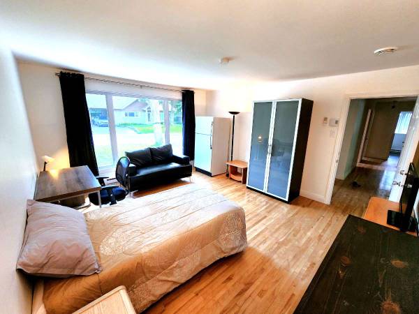 Chambre pour étudiant / Maison 10 pièces de 144 m², Québec, Avenue Moreau / Photo 2