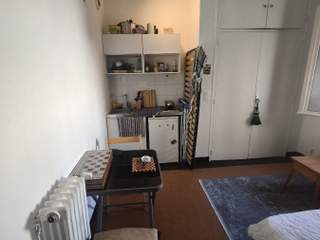 Sous-location / Studio apartment · 15 m², Marseille, Rue Bonneterie